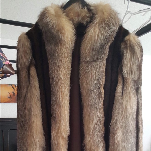 Coat - Picture 1 of 2